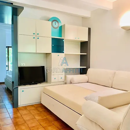 Turchese - Centrico E Con Piscina *